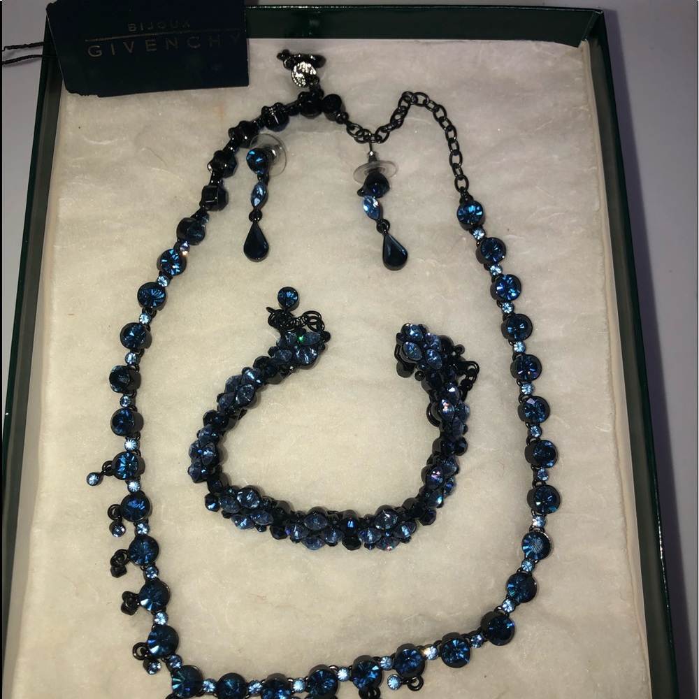 Beautiful crystal blue FULL set! Givenchy brand